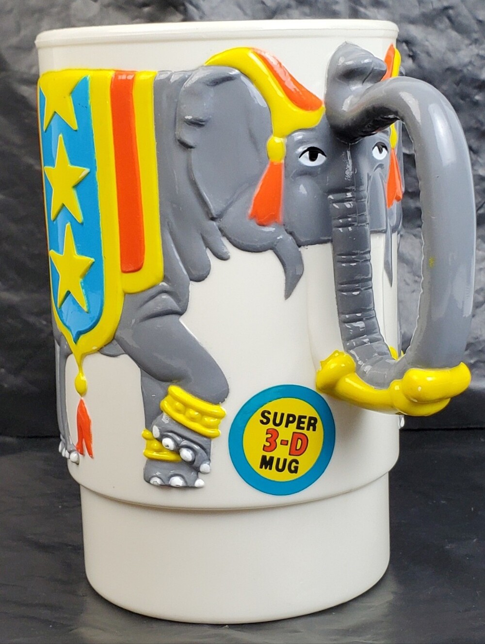 Vintage 1988 Ringling Bros and Barnum and Bailey Circus 3D Plastic Souvenir Mug